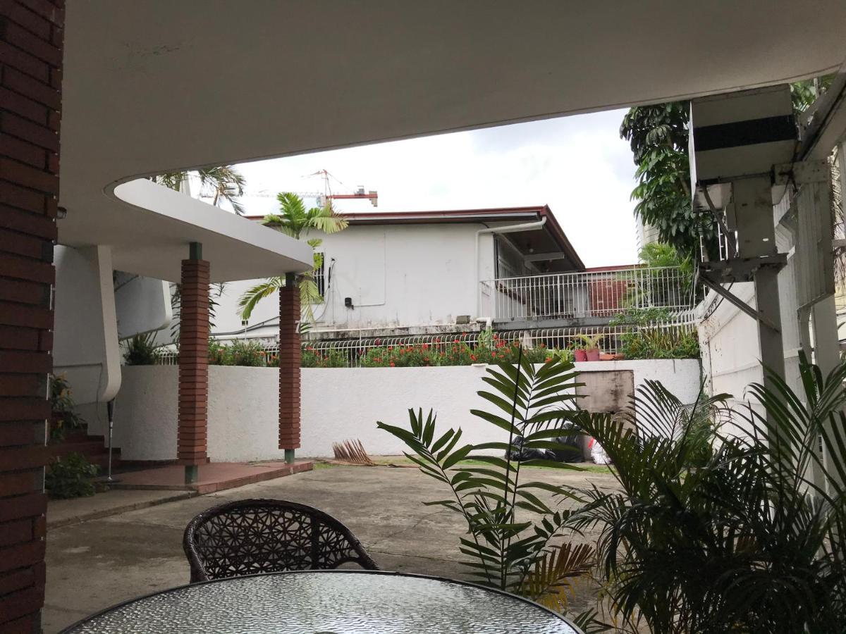 Culturahumana Guesthouse Panama City Eksteriør billede