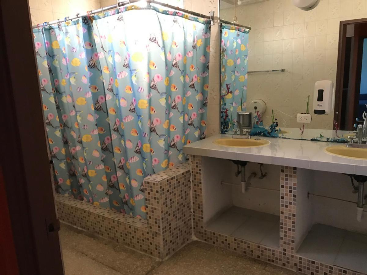 Culturahumana Guesthouse Panama City Eksteriør billede