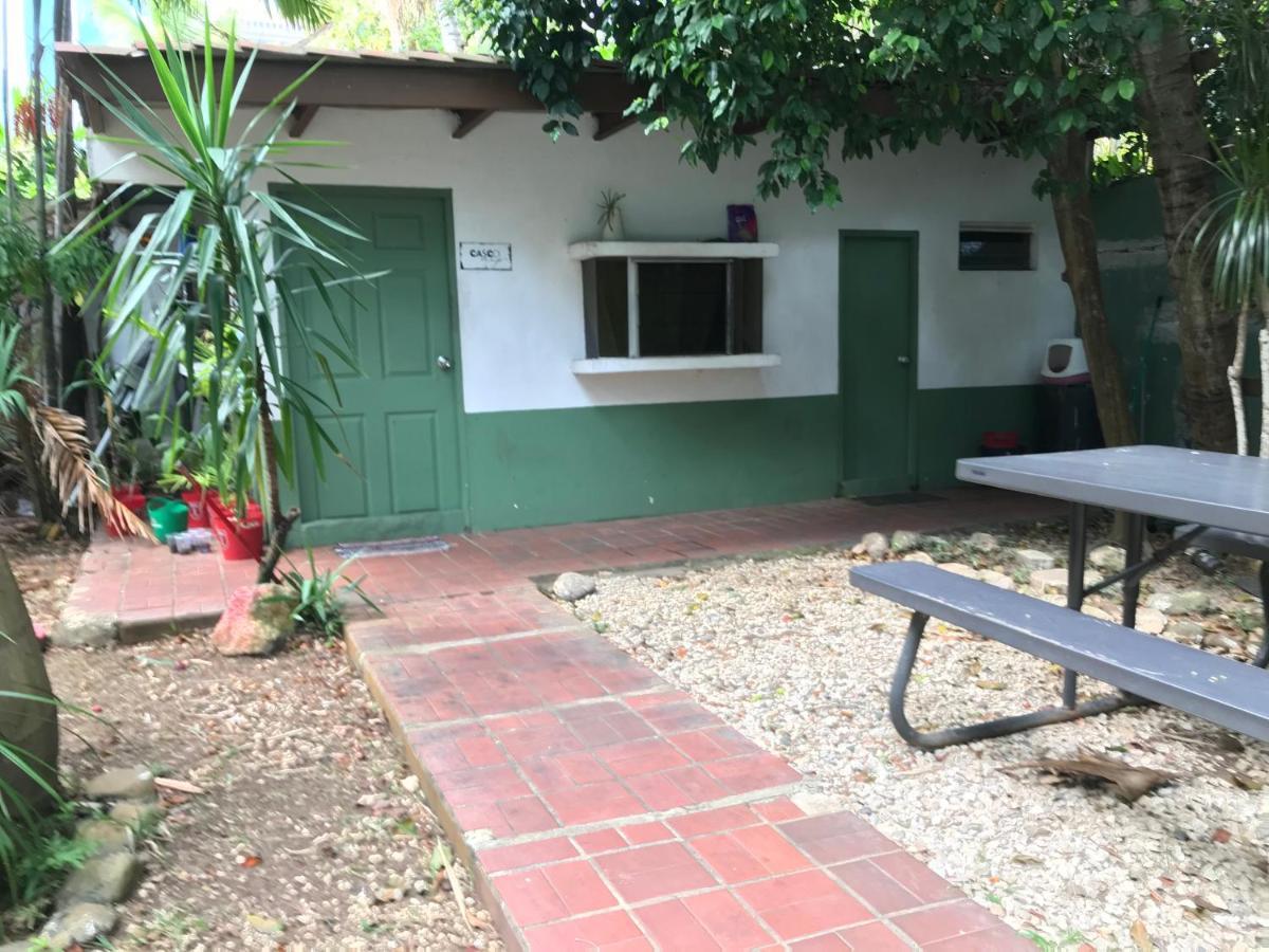 Culturahumana Guesthouse Panama City Eksteriør billede