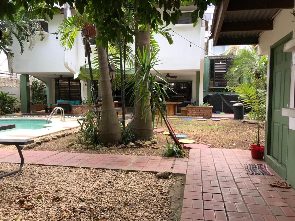 Culturahumana Guesthouse Panama City Eksteriør billede